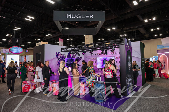 JonathanIvy-Ulta-FLC-2025-Mugler-18