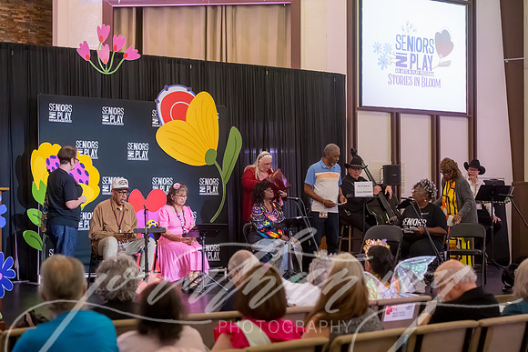 JIP-SeniorsInPlay-StoriesInBloom-040726-099
