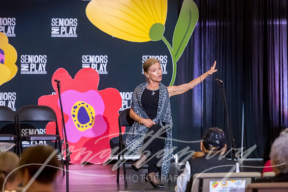 JIP-SeniorsInPlay-StoriesInBloom-040726-117