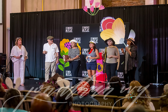 JIP-SeniorsInPlay-StoriesInBloom-040726-148