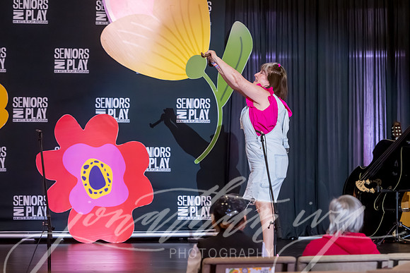 JIP-SeniorsInPlay-StoriesInBloom-040726-228