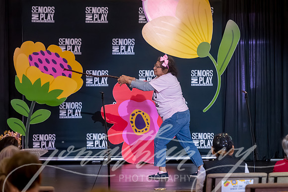 JIP-SeniorsInPlay-StoriesInBloom-040726-229
