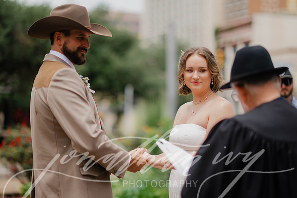 JIP-Kamrie-Josh-San-Antonio-Elopement-050126-020