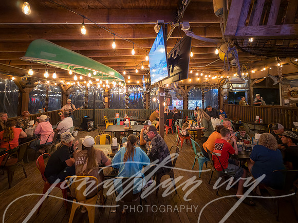JonathanIvyPhoto-ThePinkEnvelope-Splashway-Crawfish-WineFest-2026-005