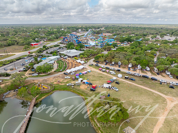 JonathanIvyPhoto-ThePinkEnvelope-Splashway-Crawfish-WineFest-2026-014