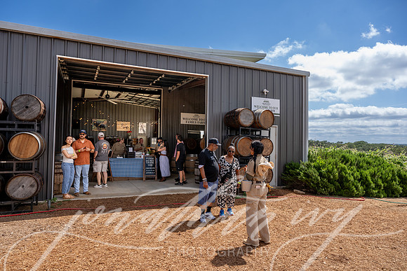 JonathanIvyPhoto-ThePinkEnvelope-Grapetown-Vineyards-012