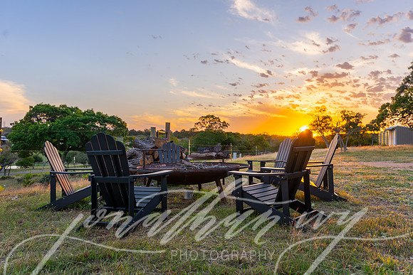 JonathanIvyPhoto-ThePinkEnvelope-Grapetown-Vineyards-055