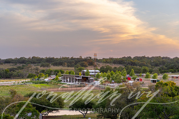 JonathanIvyPhoto-ThePinkEnvelope-Grapetown-Vineyards-056