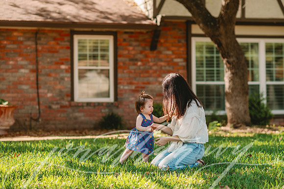 JIP-Sandra-FrontPorchSession-032520-04