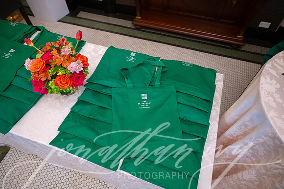 JonathanIvyPhoto-StAnthony-OpenHouse-081226-13