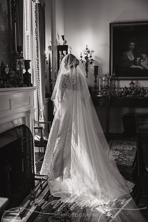 JonathanIvyPhoto-Sarah-Bridals-080626-12