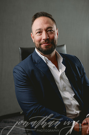 JonathanIvy-YatesConstruction-Headshots-032923-06