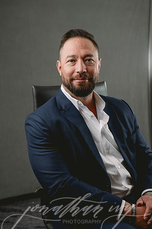 JonathanIvy-YatesConstruction-Headshots-032923-07