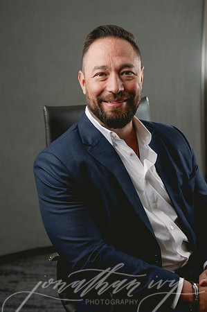 JonathanIvy-YatesConstruction-Headshots-032923-09