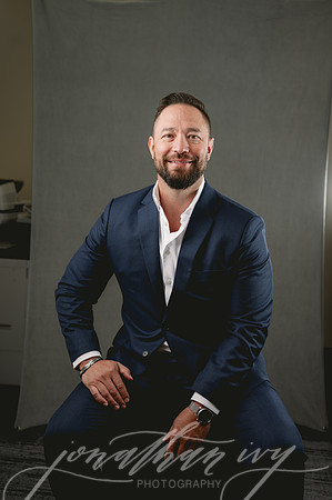 JonathanIvy-YatesConstruction-Headshots-032923-22