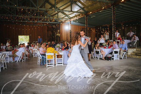 JIP-Brianna-Gunner-Day-Wedding-436