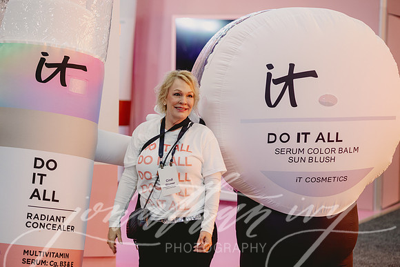 JonathanIvy-Ulta-FLC-2025-IT-Cosmetics-19