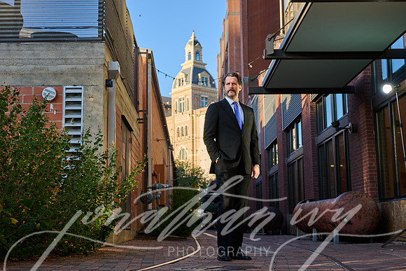 JonathanIvy-Nate-Headshots-102226-19