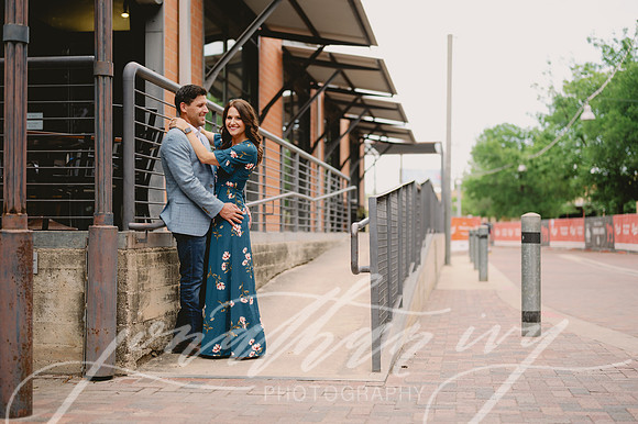 JIP-Laura-Travis-Engagement-041423-06