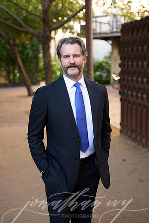 JonathanIvy-Nate-Headshots-102226-58