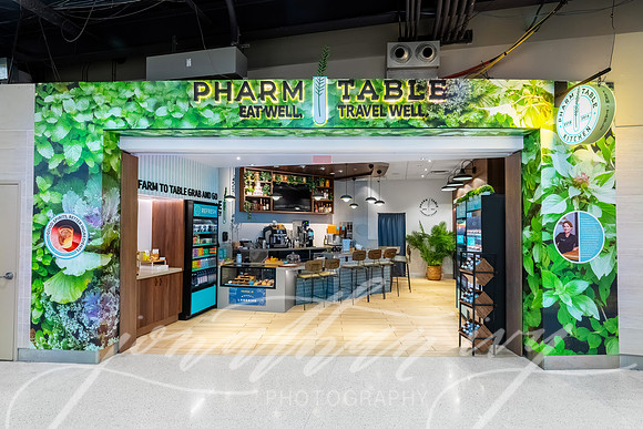 JonathanIvy-Avolta-PharmToTable-091126-05