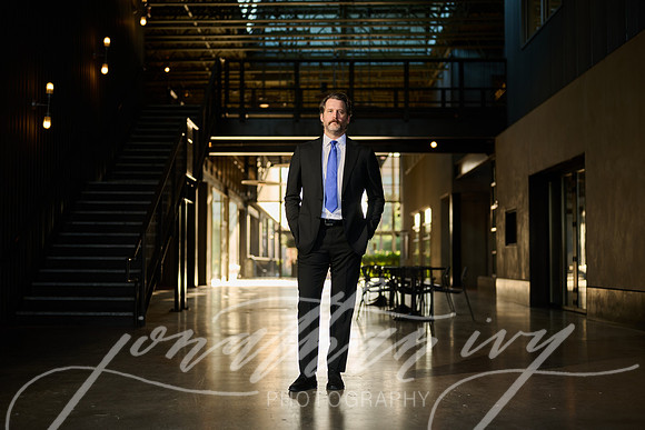 JonathanIvy-Nate-Headshots-102226-41