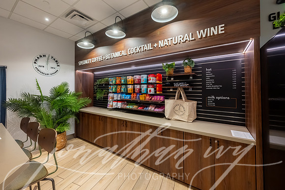 JonathanIvy-Avolta-PharmToTable-091126-14