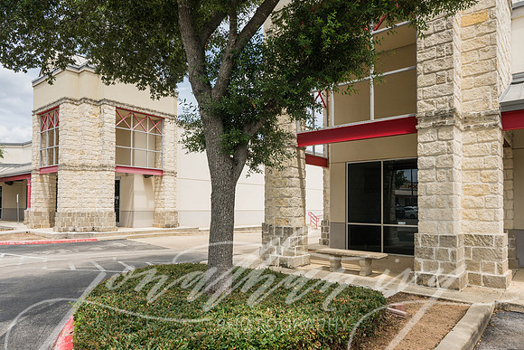 JonathanIvy-Town&Country-10350BanderaRd-45