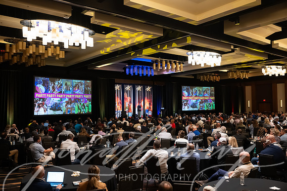 JonathanIvy-Anheuser-Busch-SouthCentralRegionMeeting-102826-057