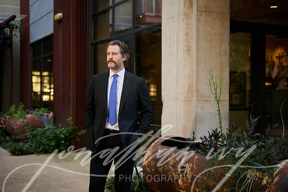 JonathanIvy-Nate-Headshots-102226-08