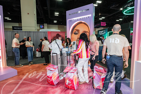 JonathanIvy-Ulta-FLC-2025-UrbanDecay-33