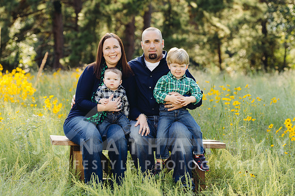 JIP-Badnek-Family-03