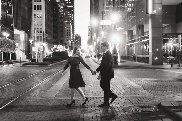 downtown-san-antonio-engagement-photographer