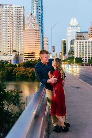 South-Congress-Bridge-Engagement-Photos-Austin-Skyline-Sunset-Engagement