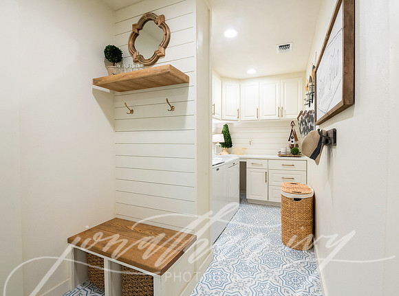 ThePinkEnvelope-LaundryRoomRemodel-After-06