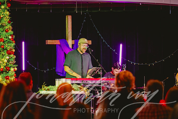 JonathanIvy-ThePark-JingleJam-24-55