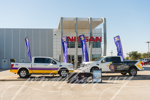 JIP-Nissan-DieHardFan-113016-03