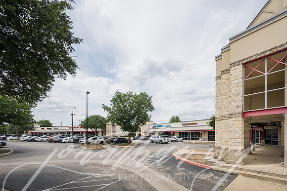 JonathanIvy-Town&Country-10350BanderaRd-37