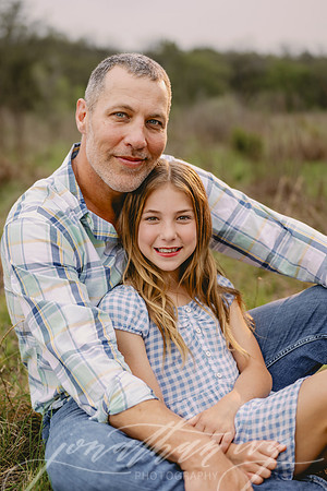 JIP-Loesch-Family-030424-05
