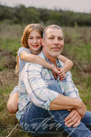 JIP-Loesch-Family-030424-08