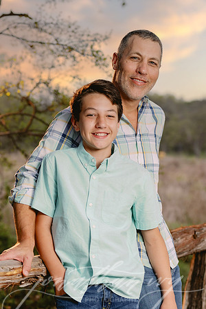 JIP-Loesch-Family-030424-11