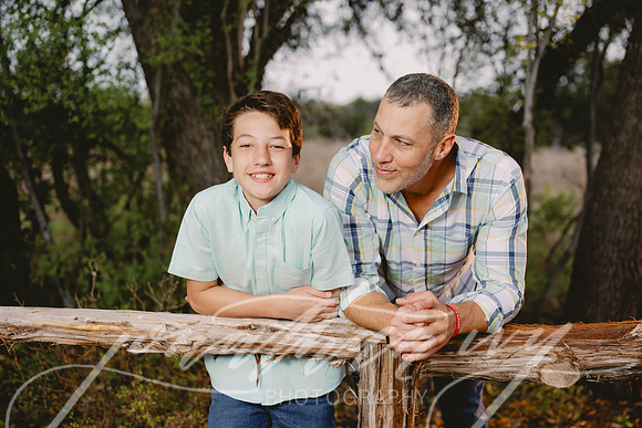 JIP-Loesch-Family-030424-15