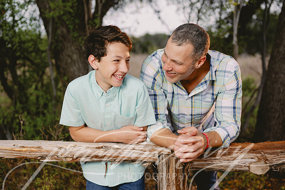 JIP-Loesch-Family-030424-16