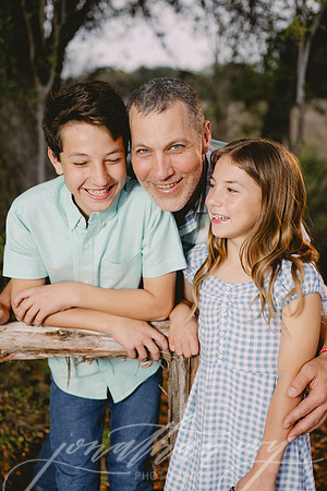 JIP-Loesch-Family-030424-17