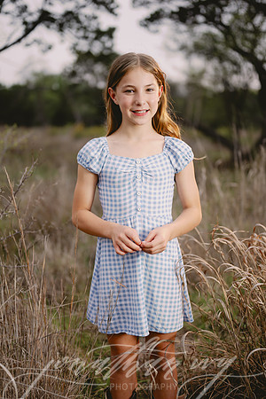 JIP-Loesch-Family-030424-37