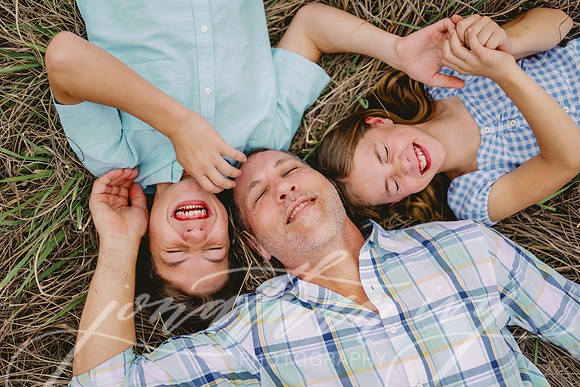 JIP-Loesch-Family-030424-45