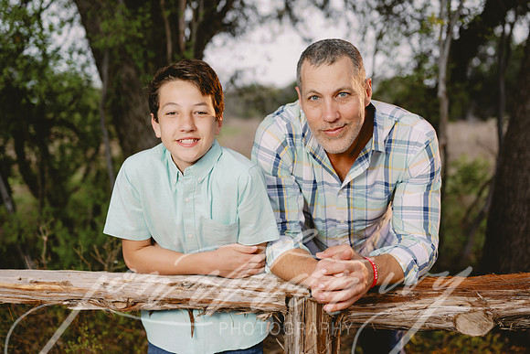 JIP-Loesch-Family-030424-14