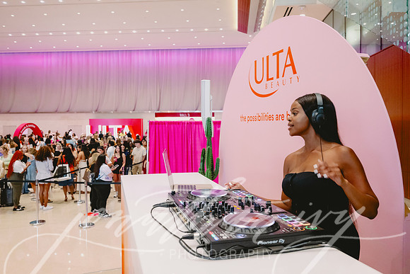 JonathanIvy-Ulta-BeautyWorld-2025-35