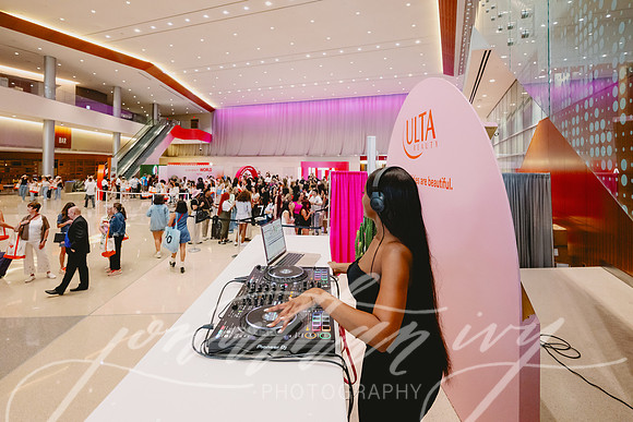 JonathanIvy-Ulta-BeautyWorld-2025-32