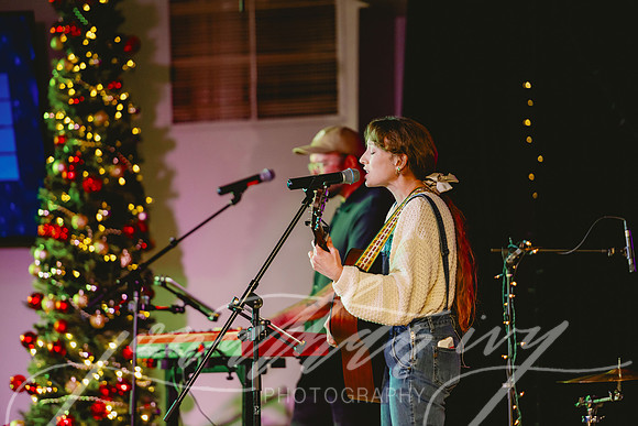 JonathanIvy-ThePark-JingleJam-24-48